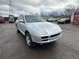 2004 Porsche Cayenne
