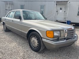 1990 Mercedes-Benz 560 SERIES