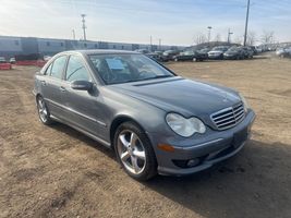 2005 Mercedes-Benz C-Class