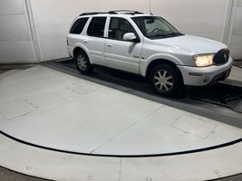 2004 BUICK Rainier
