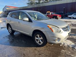 2013 NISSAN Rogue
