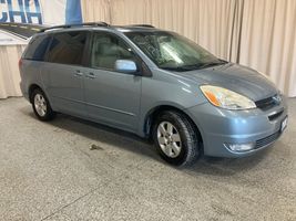 2004 Toyota Sienna