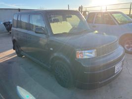 2005 Scion xB