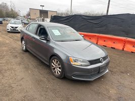 2011 VOLKSWAGEN JETTA