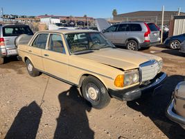 1980 Mercedes-Benz 240D