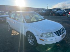 2002 VOLKSWAGEN Passat
