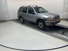2000 NISSAN Pathfinder
