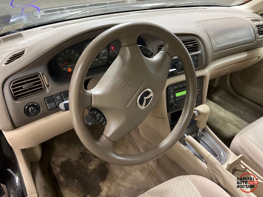 2001 MAZDA 626 10