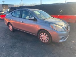 2013 NISSAN Versa