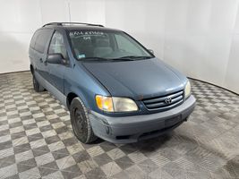 2002 Toyota Sienna