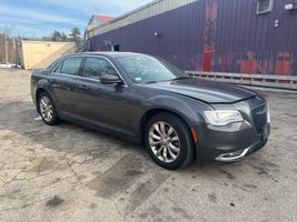 2017 CHRYSLER 300