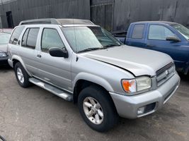 2003 NISSAN Pathfinder