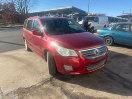 2012 VOLKSWAGEN Routan
