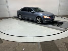 2015 VOLKSWAGEN Passat