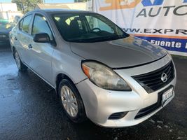 2012 NISSAN Versa