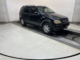 2000 MERCEDES-BENZ M CLASS ML430