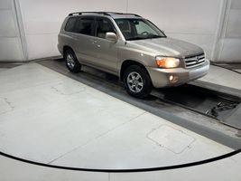 2005 Toyota HIGHLANDER