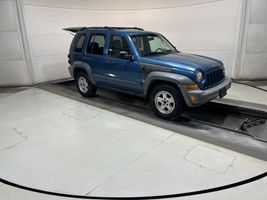 2005 JEEP LIBERTY