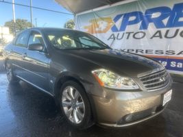 2006 Infiniti M35