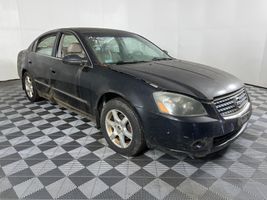 2005 NISSAN Altima