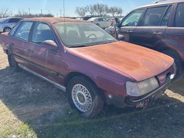 1990 Ford Taurus