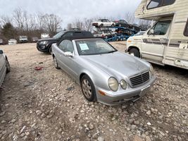 2000 MERCEDES-BENZ CLK CLASS