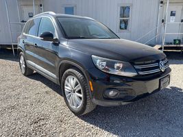 2012 VOLKSWAGEN Tiguan