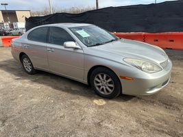 2004 Lexus ES 330