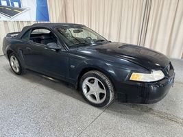 2000 Ford Mustang