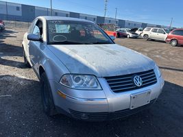 2001 VOLKSWAGEN NEW PASSAT