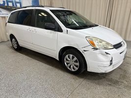 2005 Toyota Sienna