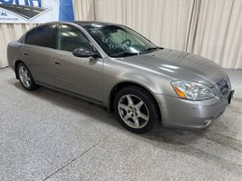 2003 NISSAN Altima