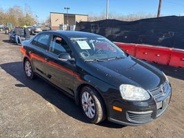 2010 VOLKSWAGEN JETTA