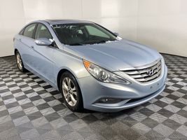 2011 HYUNDAI SONATA