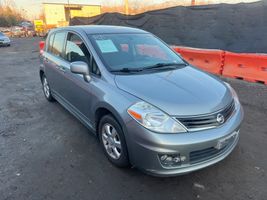 2011 NISSAN Versa