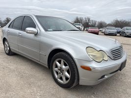 2001 Mercedes-Benz C-Class