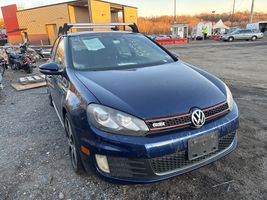 2011 VOLKSWAGEN GTI