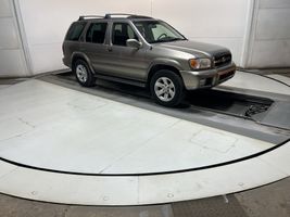 2003 NISSAN Pathfinder