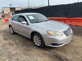 2011 Chrysler 200