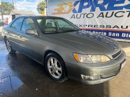 2000 Lexus ES 300