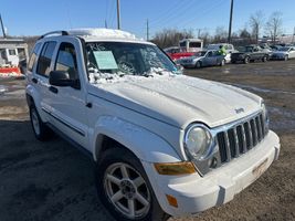2005 JEEP LIBERTY