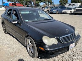 2004 Mercedes-Benz C-Class