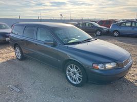 2004 Volvo V70