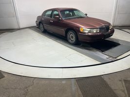 2000 LINCOLN TOWN CAR