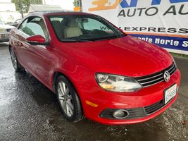 2012 VOLKSWAGEN Eos