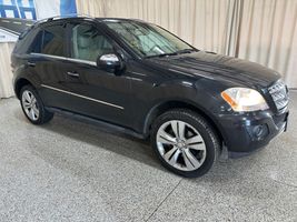 2009 MERCEDES-BENZ M CLASS