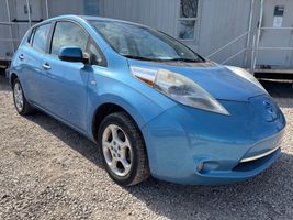 2011 NISSAN LEAF