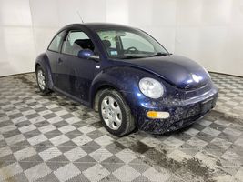 2002 VOLKSWAGEN NEW BEETLE