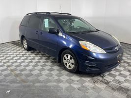 2007 TOYOTA SIENNA