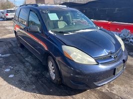 2007 TOYOTA SIENNA